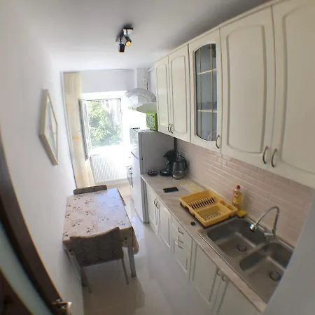 Le Garcon De Cristina-Simple,Quiet,Spacious Studio Bucharest Exterior photo