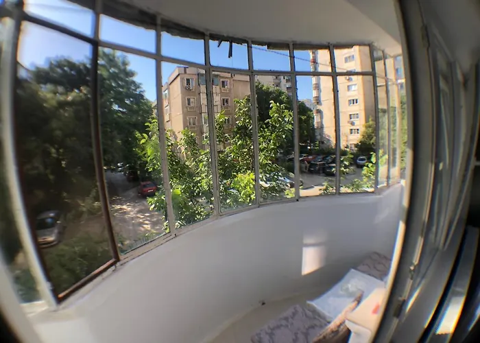 Le Garcon De Cristina-Simple,Quiet,Spacious Studio